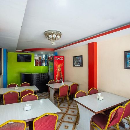 Oyo 808 Hotel Om Ganapati Pvt Ltd Káthmándú Exteriér fotografie
