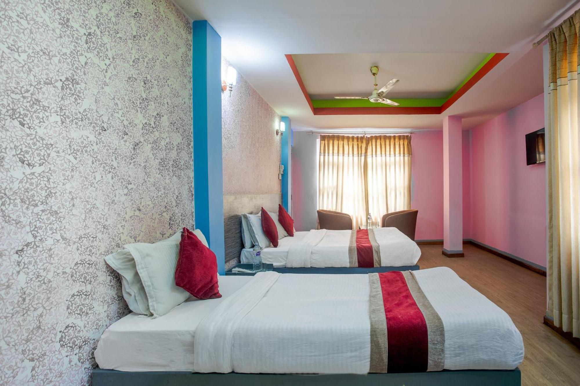 Oyo 808 Hotel Om Ganapati Pvt Ltd Káthmándú Exteriér fotografie