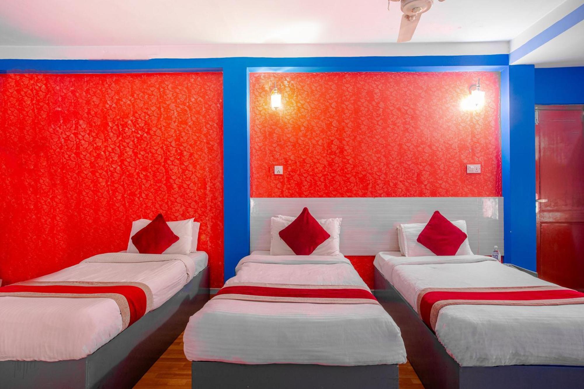 Oyo 808 Hotel Om Ganapati Pvt Ltd Káthmándú Exteriér fotografie